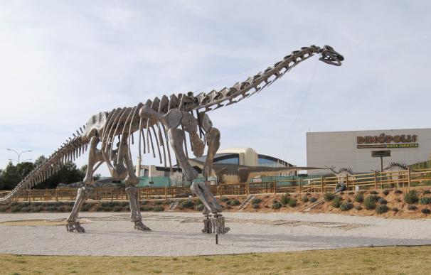 Dinópolis inaugura temporada con novedades para los amantes de los dinosaurios y del cine 3D
