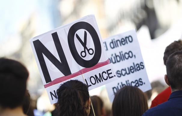 Un 80,02% del alumnado de Secundaria se adhiere en Andalucía a la nueva huelga contra LOMCE y recortes