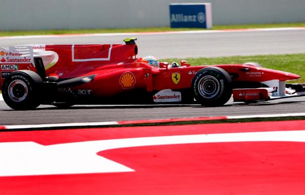 20.000 dólares de multa a Ferrari por dejar salir a Alonso de forma insegura