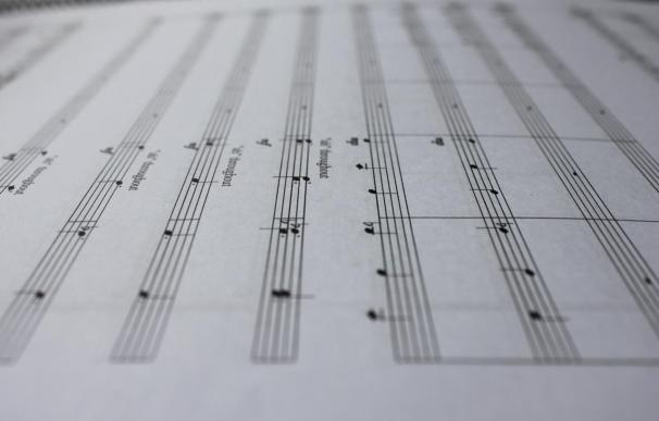 Investigadores de la URJC crean una partitura para representar musicalmente la actividad neuronal