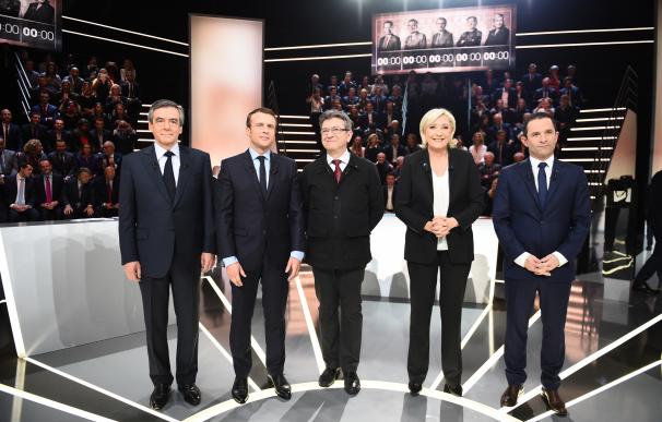 Todos contra Le Pen, así fue el primer acalorado debate en Francia