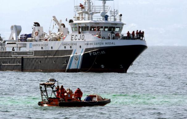 Se desarrolla un simulacro de vertido en Vigo para mejorar las técnicas de anticontaminación del mar