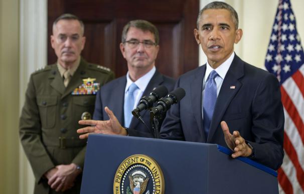 Obama anuncia que sus tropas seguirán en Afganistán en 2016 para combatir a los talibán