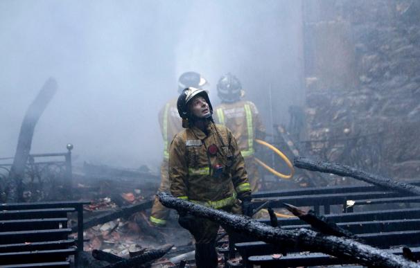 Arden en Laza, Ourense, 900 hectáreas en un incendio que continúa activo