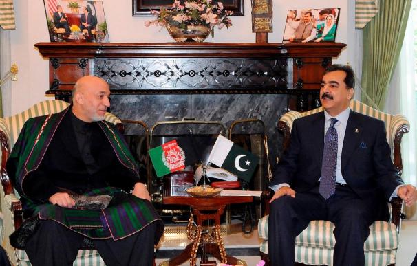 Karzai pide a Pakistán su apoyo para alcanzar la estabilidad en Afganistán