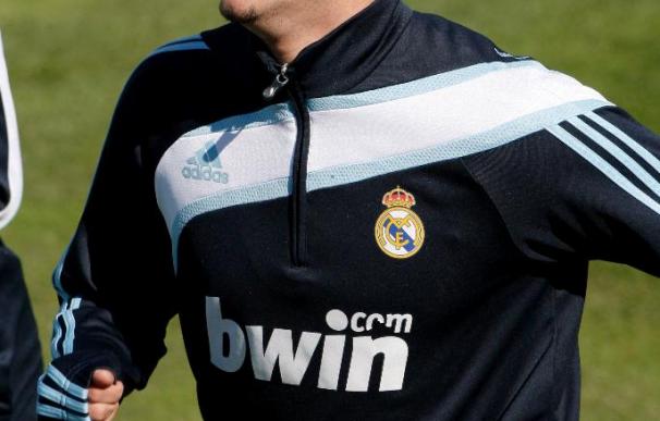 Benzema asegura que quiere quedarse "para siempre" en el Real Madrid