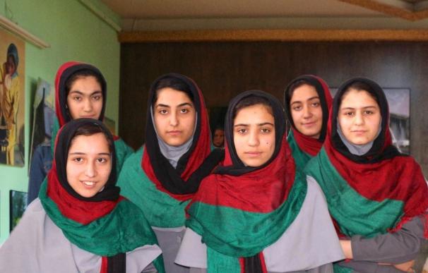 El veto migratorio de Trump impide a un equipo femenino de robótica afgano competir en un concurso
