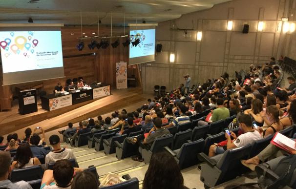 Generalitat y profesionales fijan la estrategia de juventud hasta el año 2020