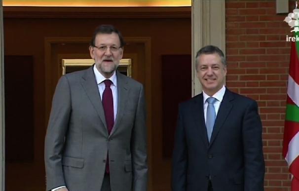 Urkullu tiene "esperanzas" de que el cambio de actitud de Rajoy permita traspasar a Euskadi competencias pendientes