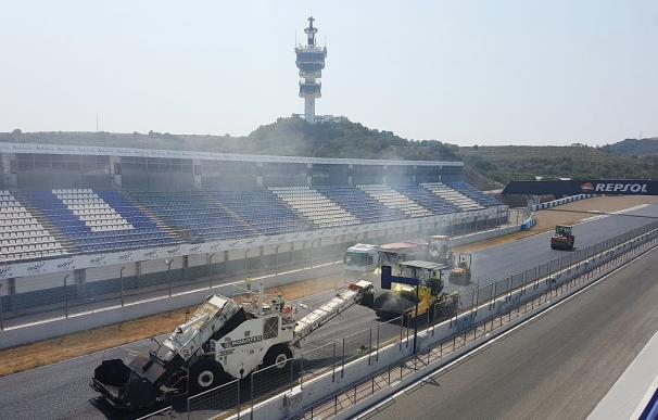 El Ayuntamiento de Jerez prevé culminar la obra de reasfaltado del Circuito el próximo mes de septiembre