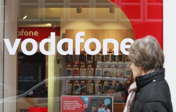Multa de 500.000€ a Vodafone por bloquear de manera irregular numeración 118AB