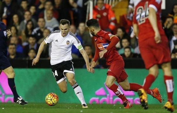 El Valencia rompe la mala racha y el Villarreal gana al Málaga