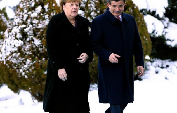 Turquía y Alemania pedirán esta semana durante una reunión de la OTAN