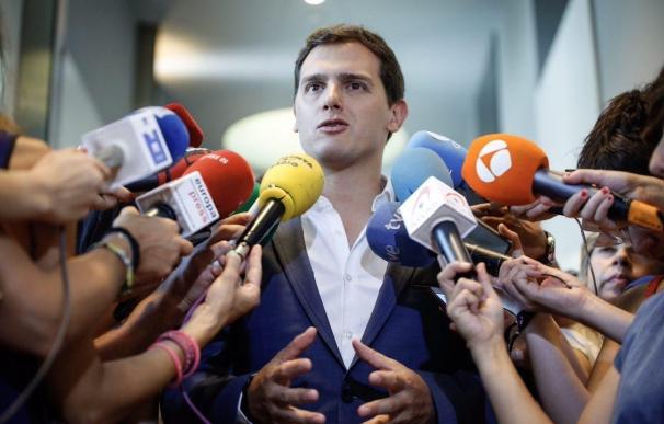 Cs no apoyará citar a Rajoy en el Pleno este verano por la corrupción: "Sería un chollo para el presidente"