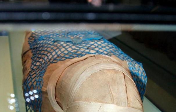 Una muestra egipcia descubre el interior de momias y aproxima a su rito funerario