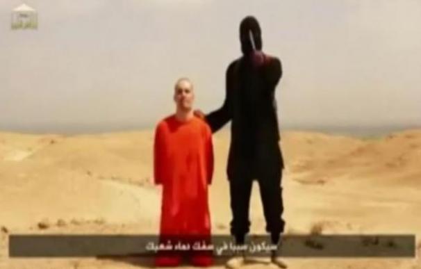Imagen de uno del los vídeos en el que 'Yihadi John' decapita a un rehén