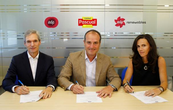 EDP y Calidad Pascual firman el primer acuerdo de compraventa de electricidad 'PPA' en España