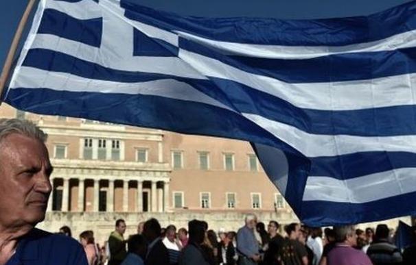 El FMI prestará 1.600 millones a Grecia si toma medidas de alivio para la deuda
