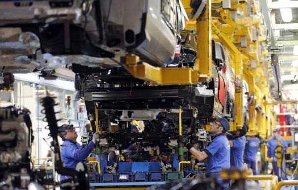 La producción de vehículos en España cae en el primer semestre un 3,5%