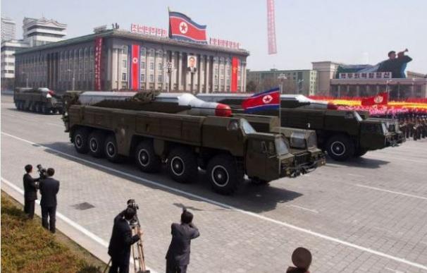 Corea del Norte podría lanzar un nuevo misil de largo alcance a partir de mañana/ AFP
