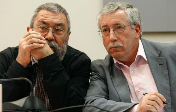 Toxo y Méndez culpan a la Comunidad de Madrid, a la que piden un esfuerzo
