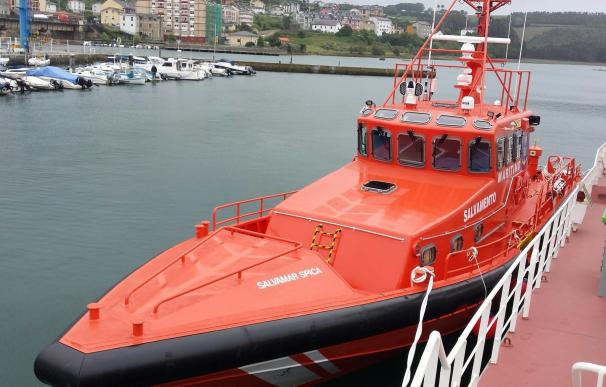 De la Serna presenta este martes el balance de Salvamento Marítimo, que rescató a 200 personas el pasado fin de semana