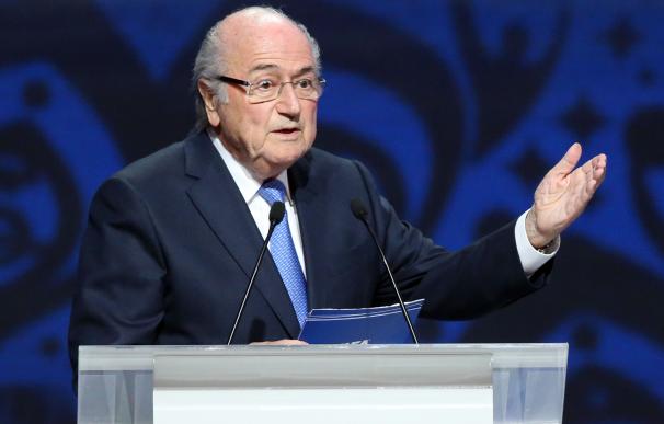 Joseph Blatter, bajo supervisión domiciliaria por "grandes niveles de estrés".