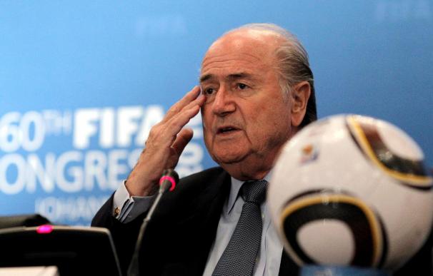 Blatter pidió perdón a México e Inglaterra