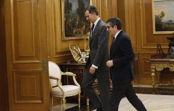 Patxi López se desplaza a Zarzuela para que el Rey le comunique su decisión tras la segunda ronda de consultas