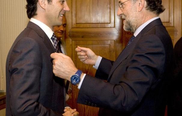 Rajoy dice a Zapatero que España "no está para bromas" y cree que necesita un revulsivo en forma de elecciones generales