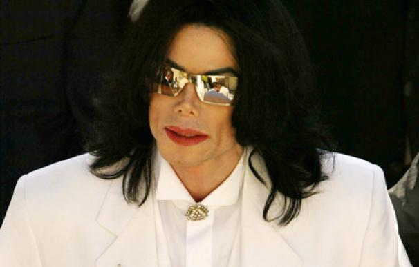 Los hijos de Michael Jackson superaron su pérdida viendo su cadáver