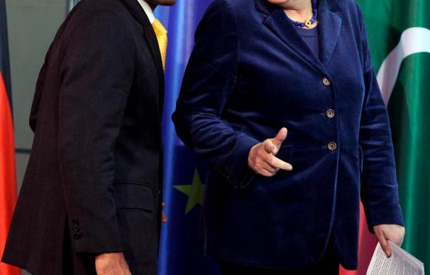 Merkel defiende un debate sobre el Fondo Monetario europeo y la reforma de Maastricht