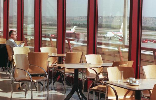 Primera jornada de huelga en las cafeterías del aeropuerto de Barajas