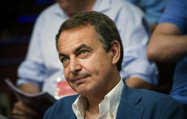 Zapatero destaca la fuerza de la intervención de Sánchez