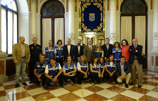El Ayuntamiento de Málaga cuenta desde este miércoles con un grupo psicosocial de intervención en emergencias