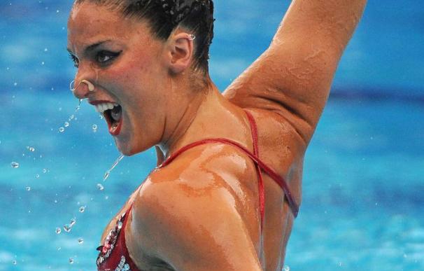 Andrea Fuentes le da a España la primera medalla, plata, en los europeos de natación