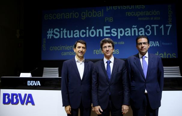BBVA advierte que España puede quedar sin mano de obra cualificada en dos años