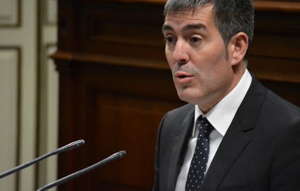 Clavijo apela al "sentido común" en las negociaciones entre CC y PP para cerrar un pacto en Canarias