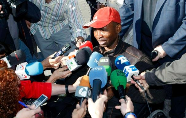 El congoleño agredido se desplomó y su agresor se fue diciendo "arriba España", según dos testigos