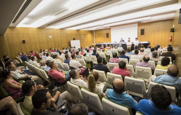 El nuevo Plan de Carreteras de la Diputación de Cáceres busca mantener la actividad en un mayor número de empresas