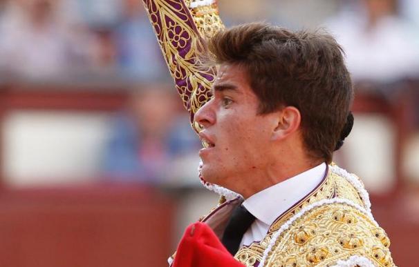 Ruben Pinar corta una oreja en la Feria del Aniversario de Madrid