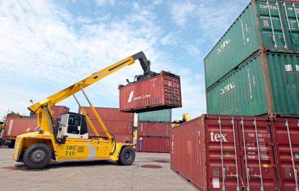 El déficit comercial subió un 8,6 por ciento hasta junio al aumentar las importaciones