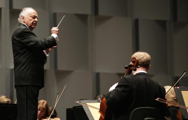 Lorin Maazel celebra su 80 cumpleaños dirigiendo a la Filarmónica de Viena