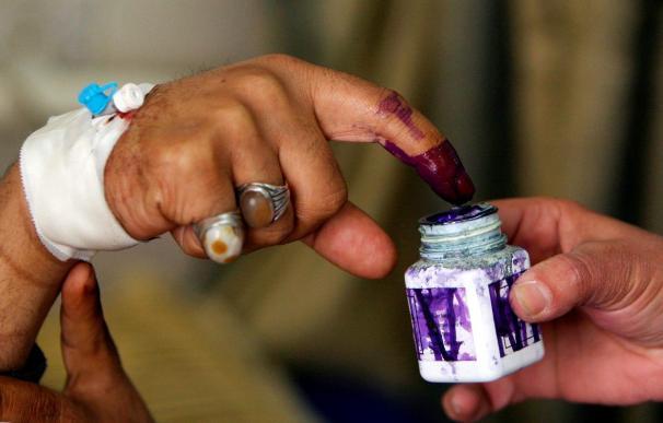 Comienzan a votar los iraquíes en los países vecinos de Irak
