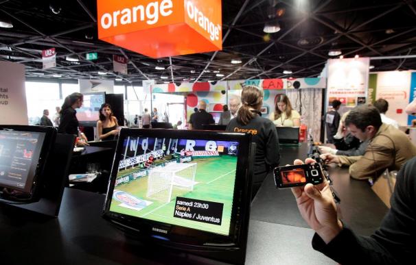 Industria adjudica a Orange la frecuencia móvil 900