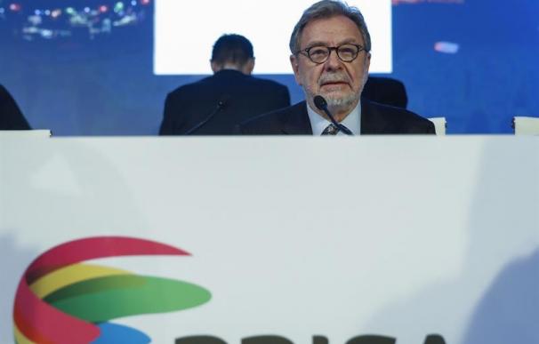 El presidente de Prisa, Juan Luis Cebrián, durante la junta general de accionistas de la empresa en Madrid. EFE/Emilio Naranjo