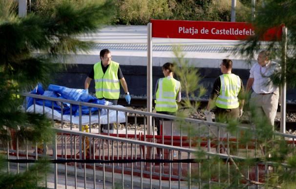 Al menos 12 muertos tras ser arrollados por un tren en Castedefells Playa