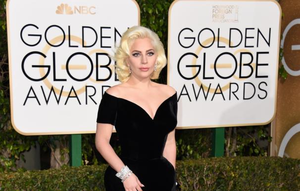 Lady Gaga arrives for the 73nd annual Golden Globe