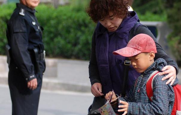 Veintisiete niños de una escuela china enferman por un gas tóxico