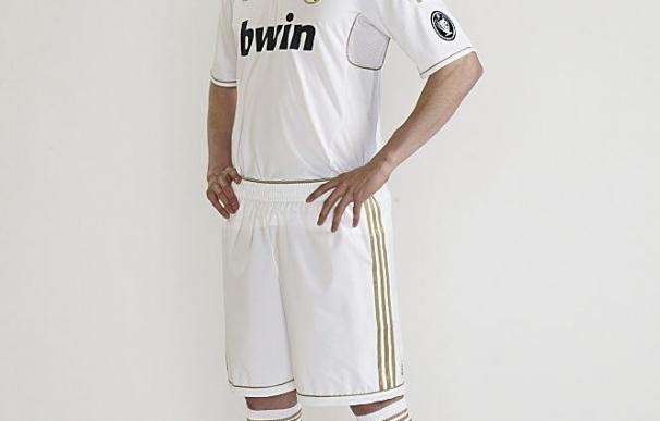 Los detalles dorados, novedad de las nuevas camisetas el Real Madrid